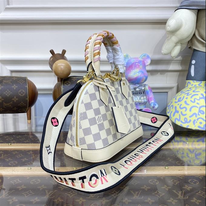 2025224N45294115930419