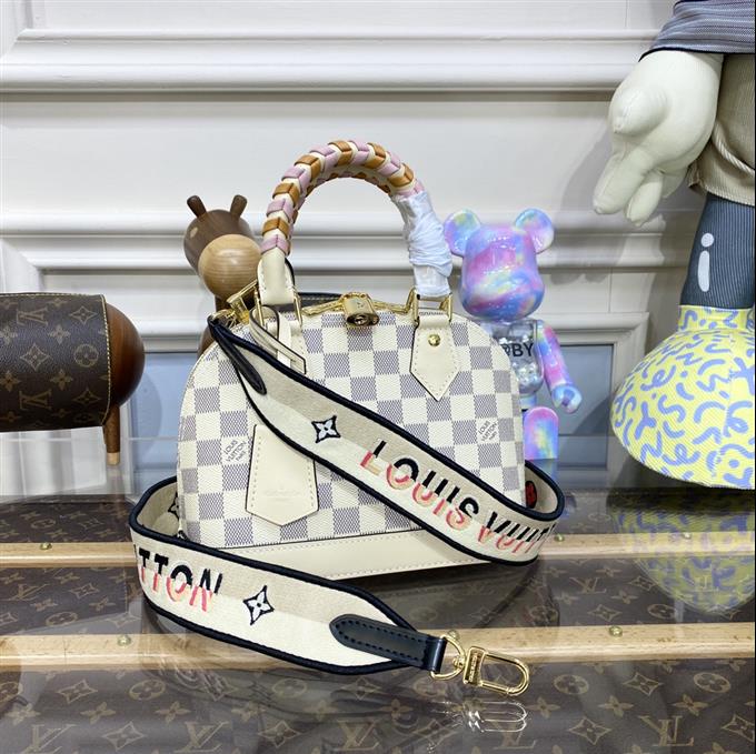 2025224N45294115930434