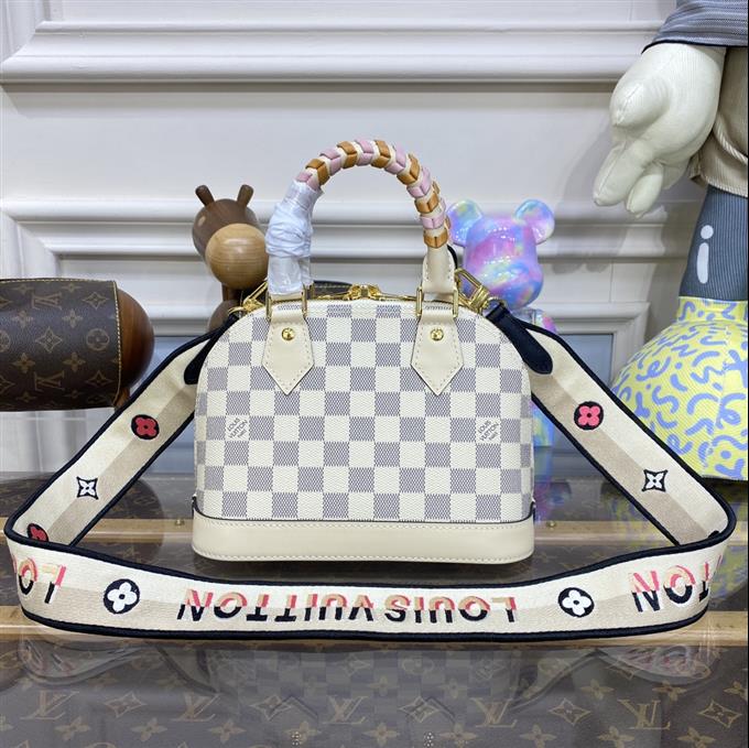 2025224N45294115930465