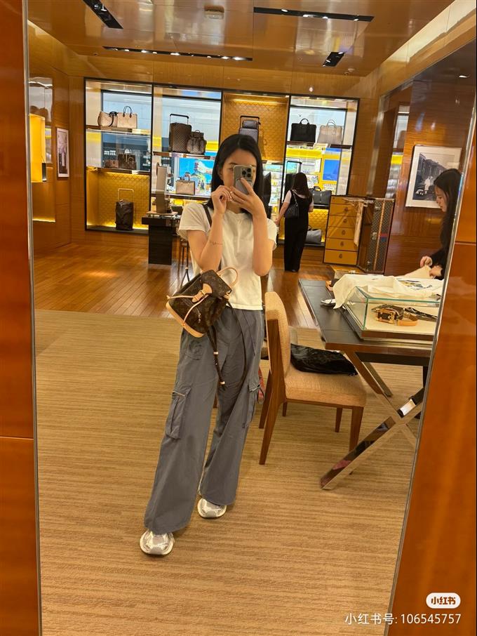 2025224M1119914256394