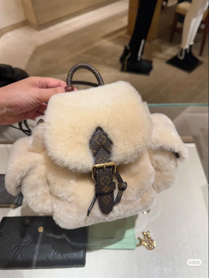 2025224M1191914255938