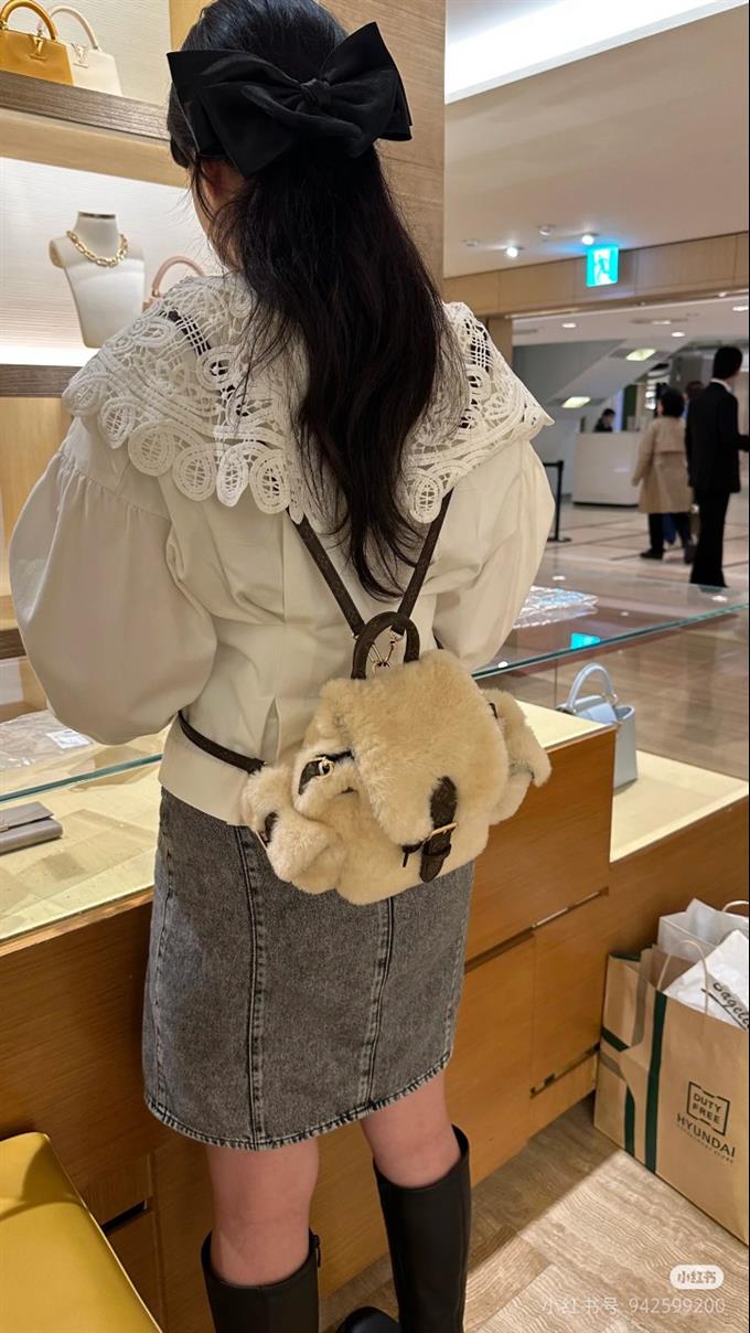 2025224M119191425617