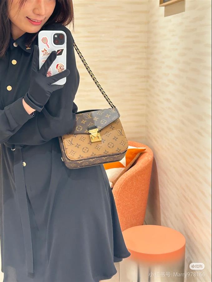 2025224M1194114256631