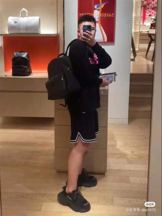 2025224M225581425439