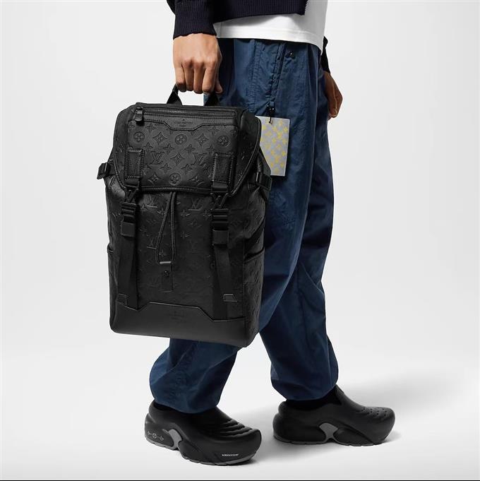 2025224M2477614254700