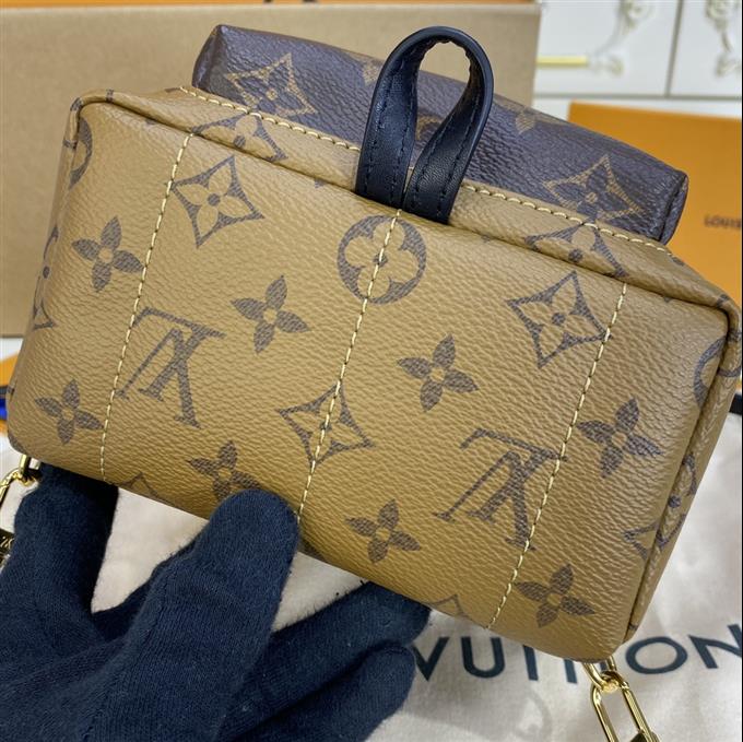 2025224M44872222711876