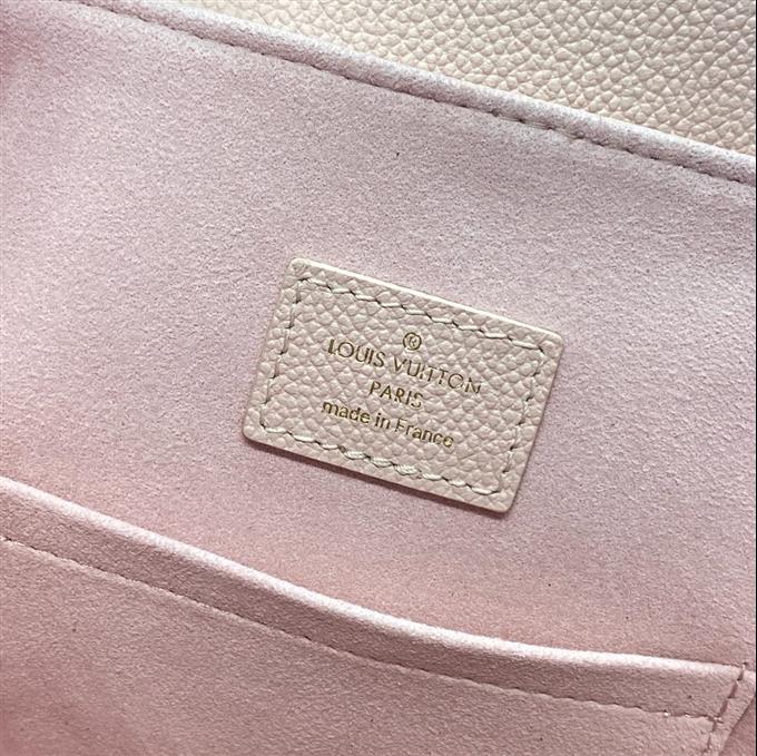 2025224M4707414246992