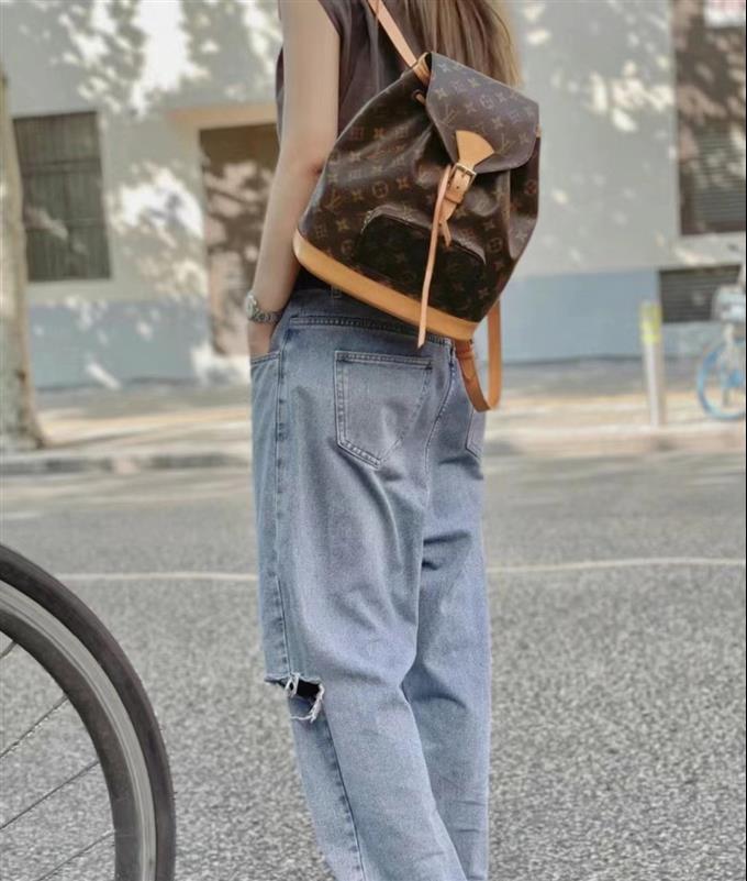 2025224M5113714255408