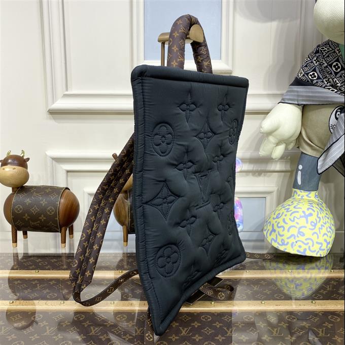 2025224M5898114251438