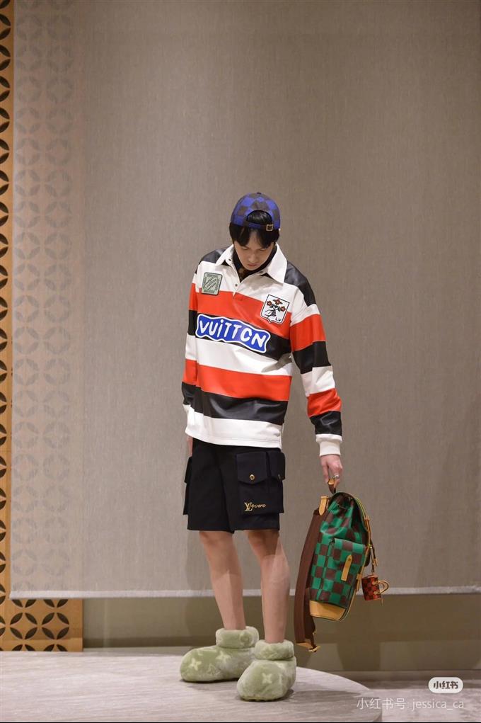 2025224N4056414253739