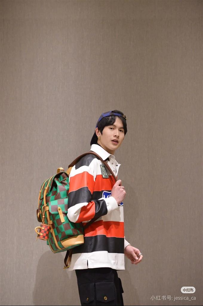 2025224N4056414253755