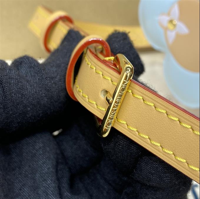 2025224M12221103427398