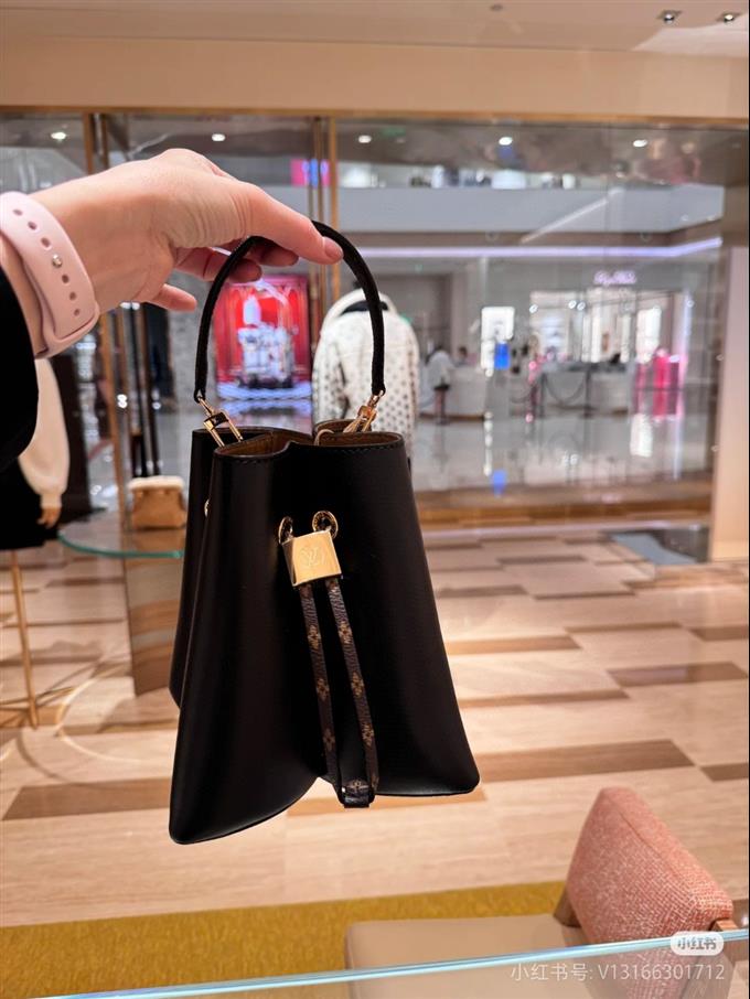 2025224M13843103431173