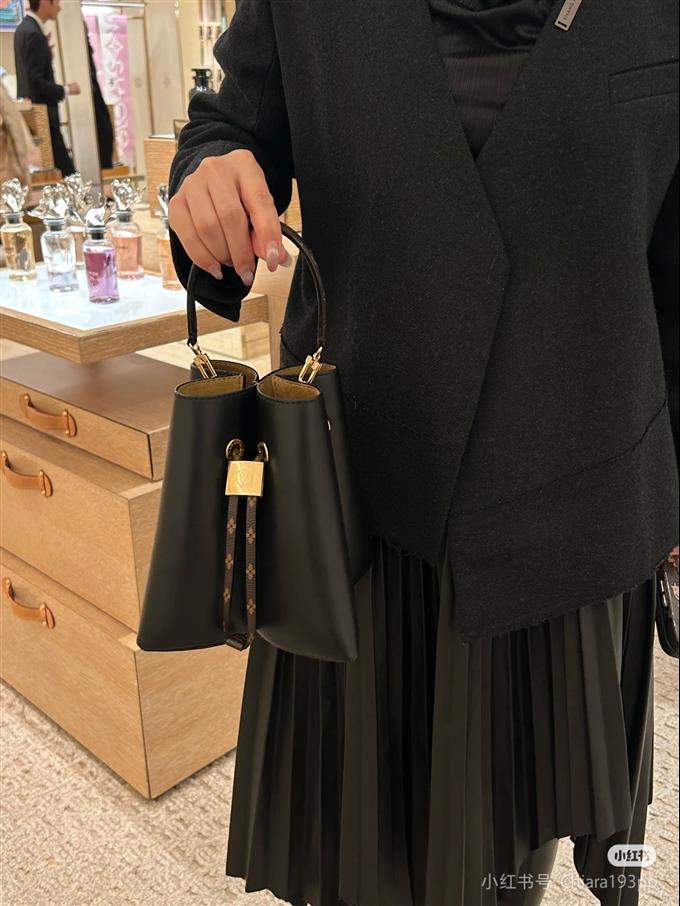 2025224M1384311124902