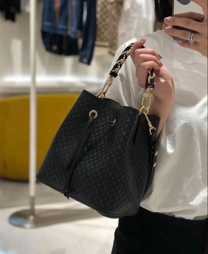 2025224M2259811126367