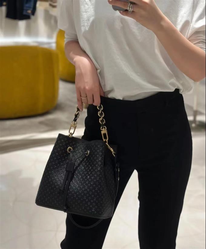 2025224M2259811126383