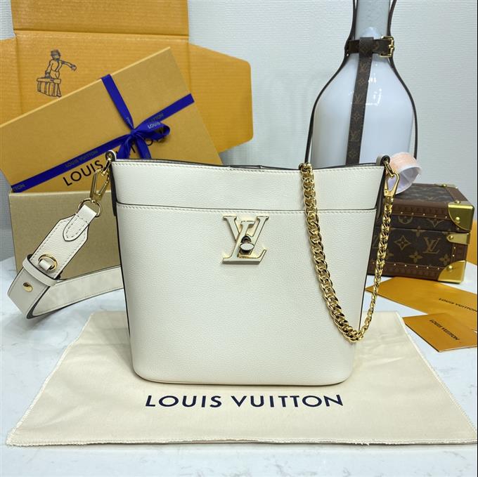 2025224M24006103426774