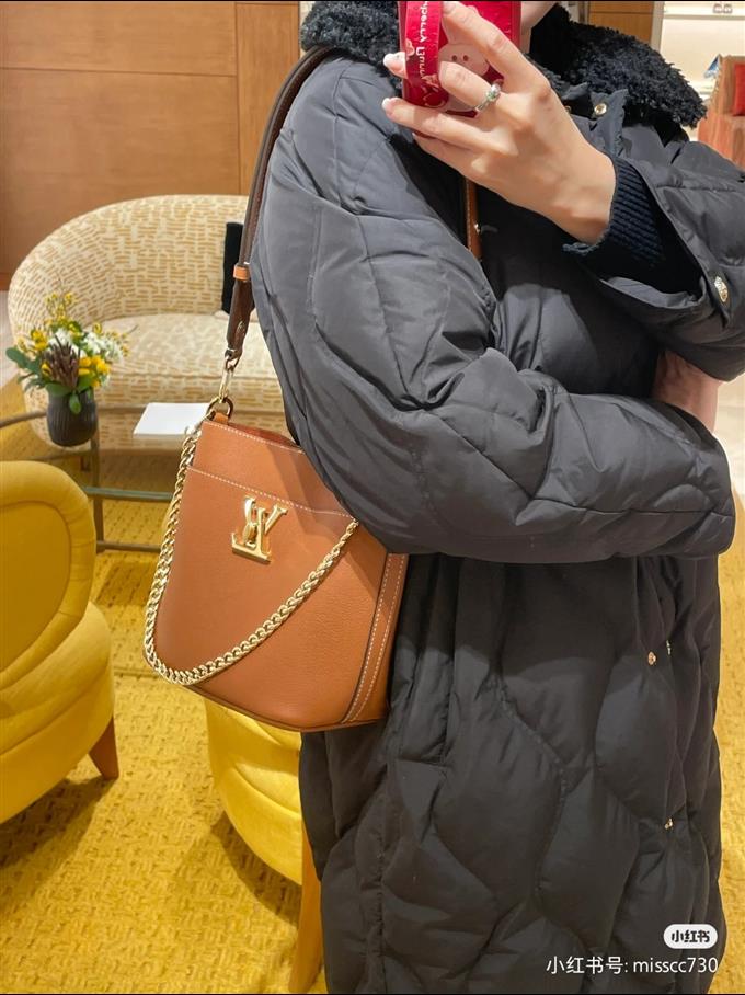 2025224M2416511126652