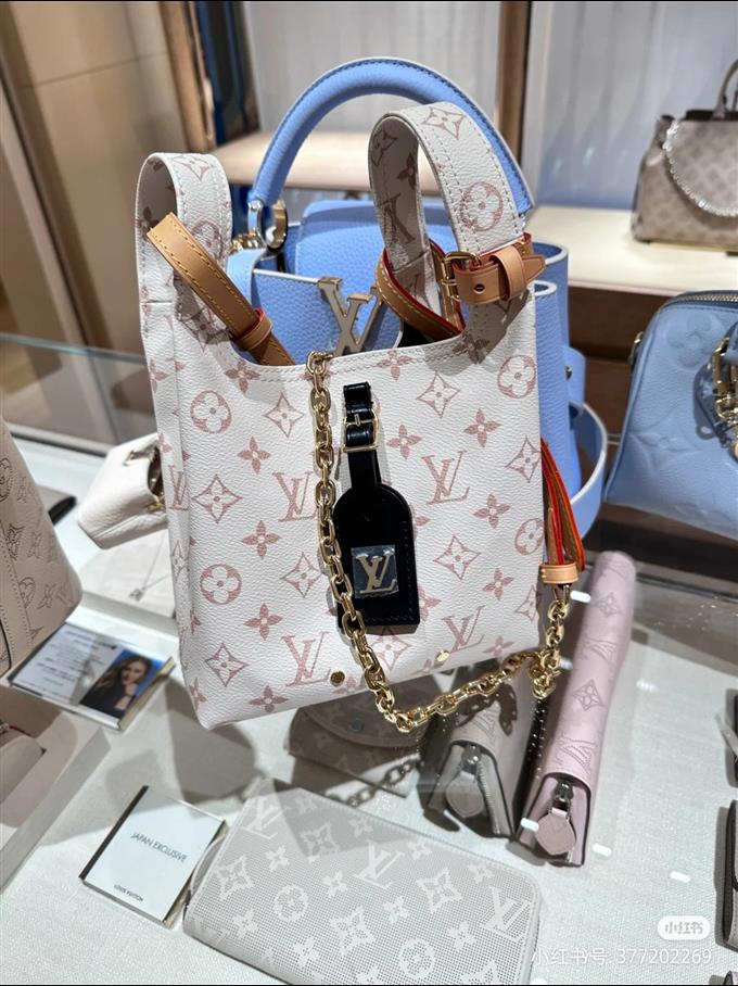 2025224M2440811125403