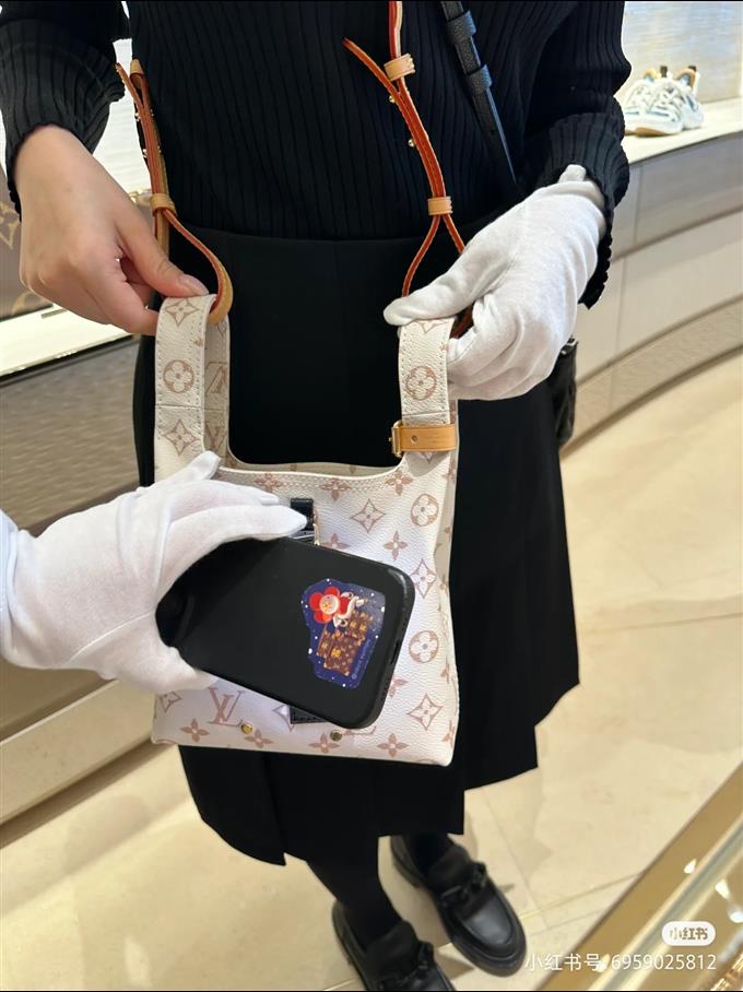 2025224M2440811125467