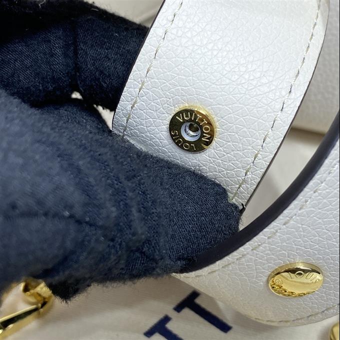 2025224M24638103427982