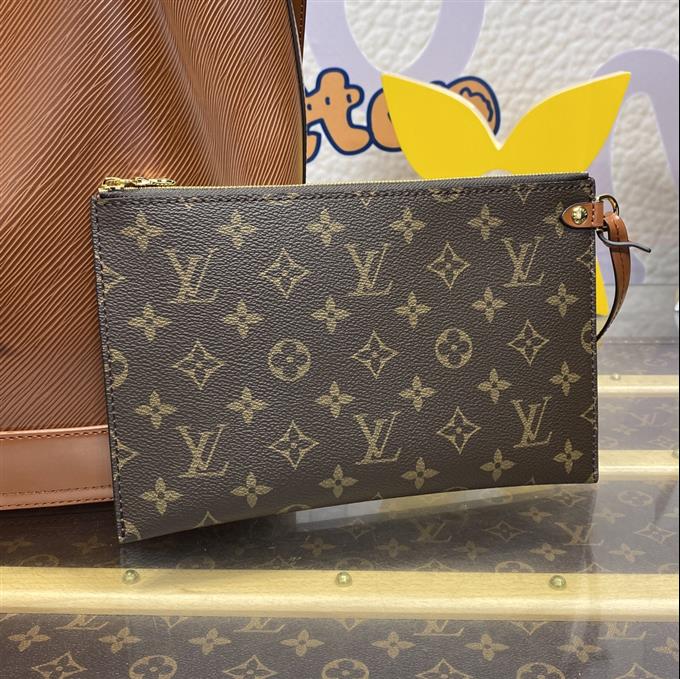 2025224M2493211122782