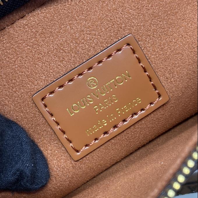 2025224M2493211122799