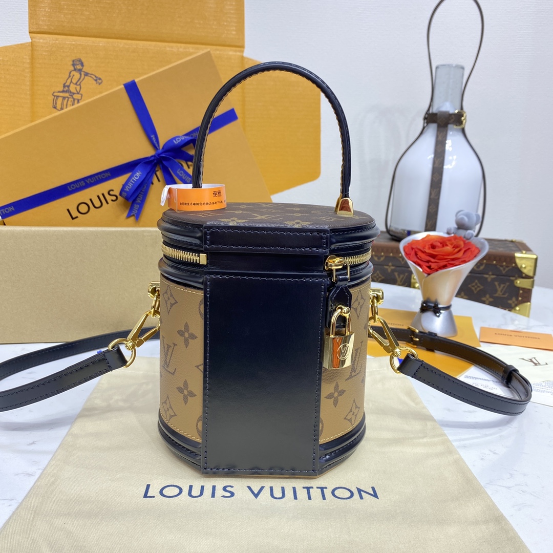 2025224M43986222627899