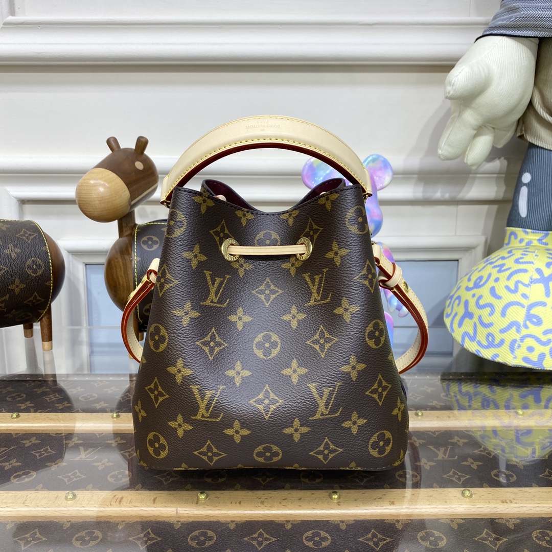 2025224M46581222628872