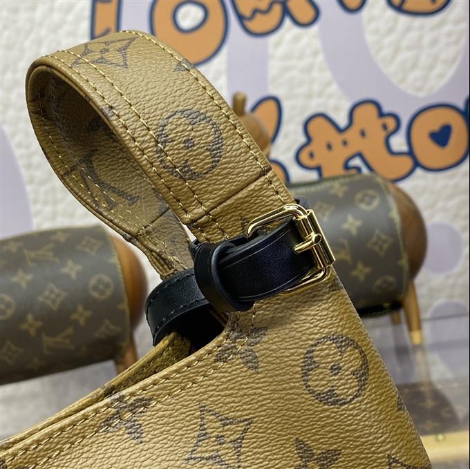 2025224M4681611122168