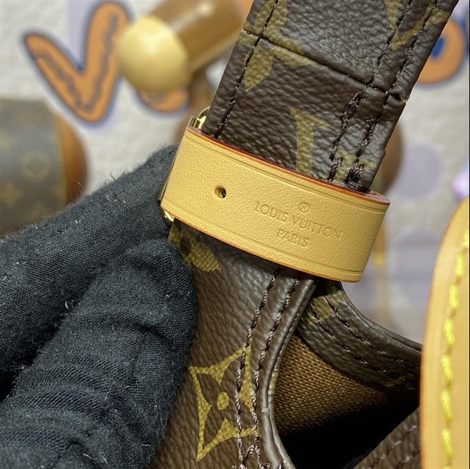 2025224M4681611122500