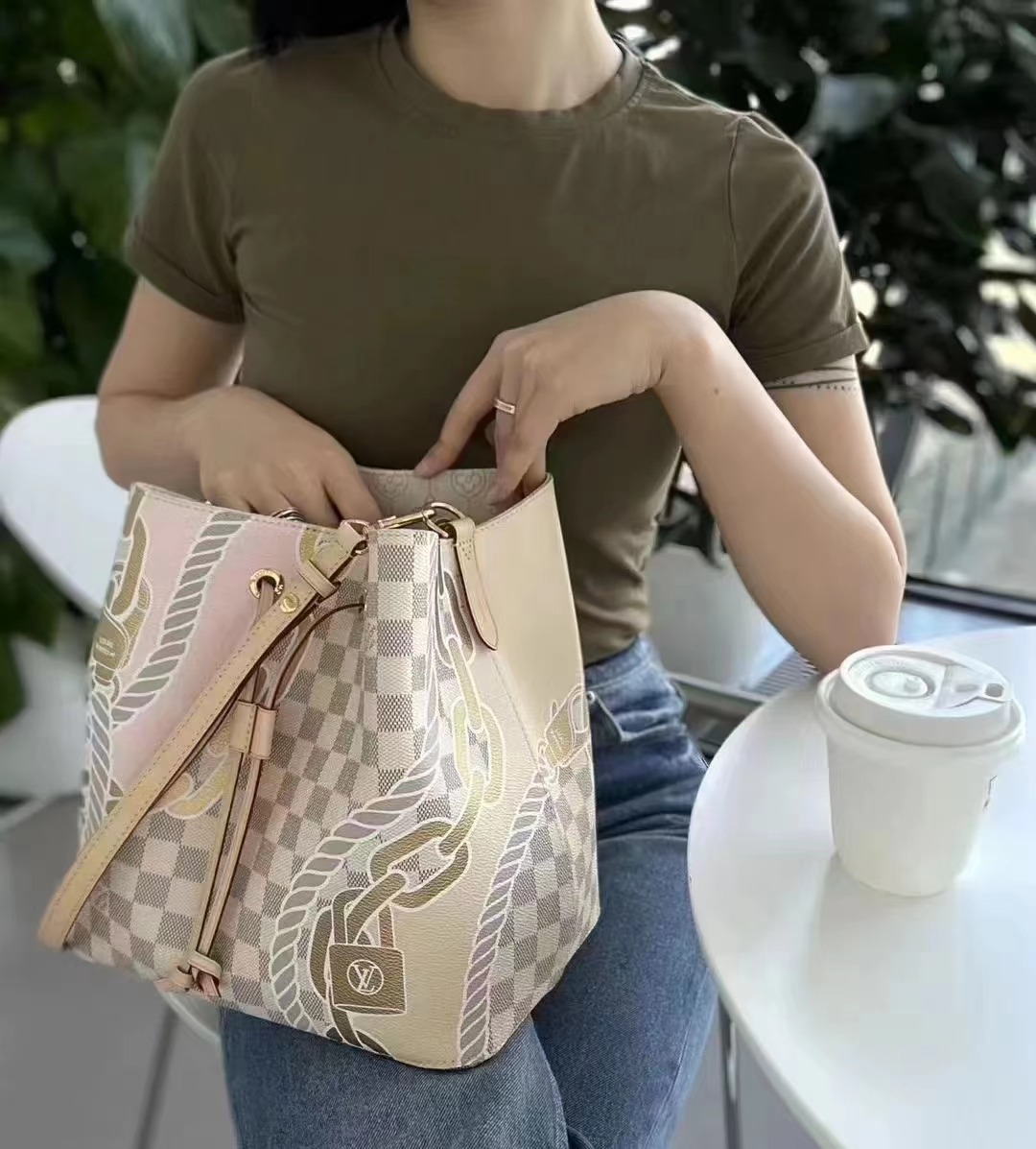 2025224N4047420419668