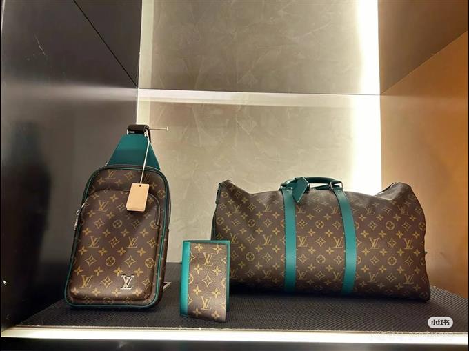 2025224M12734105355185