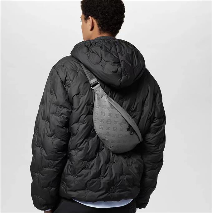 2025224M46108105355295