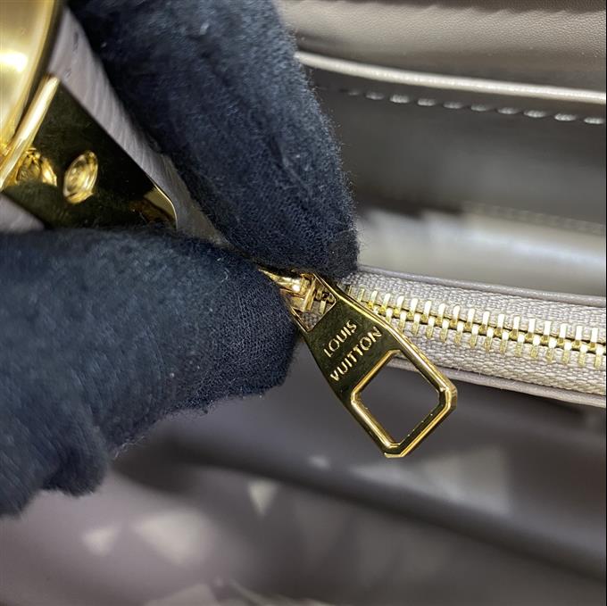 2025224M1134110323535