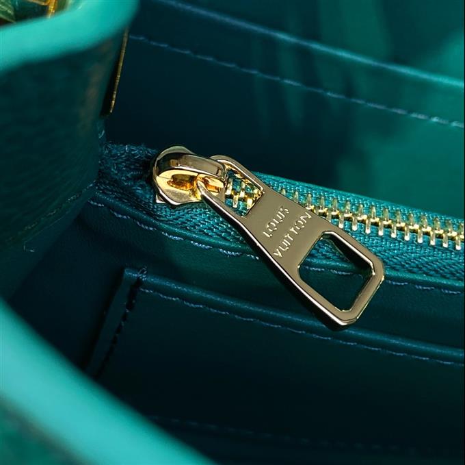 2025224M1190694842310