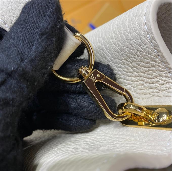 2025224M1196494811979