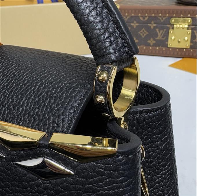 2025224M121359488402