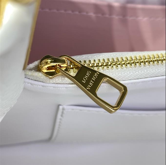 2025224M1227994826722