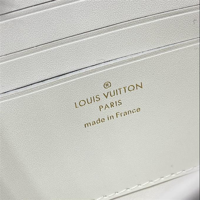 2025224M1240521337818