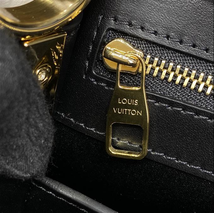 2025224M2037494826877