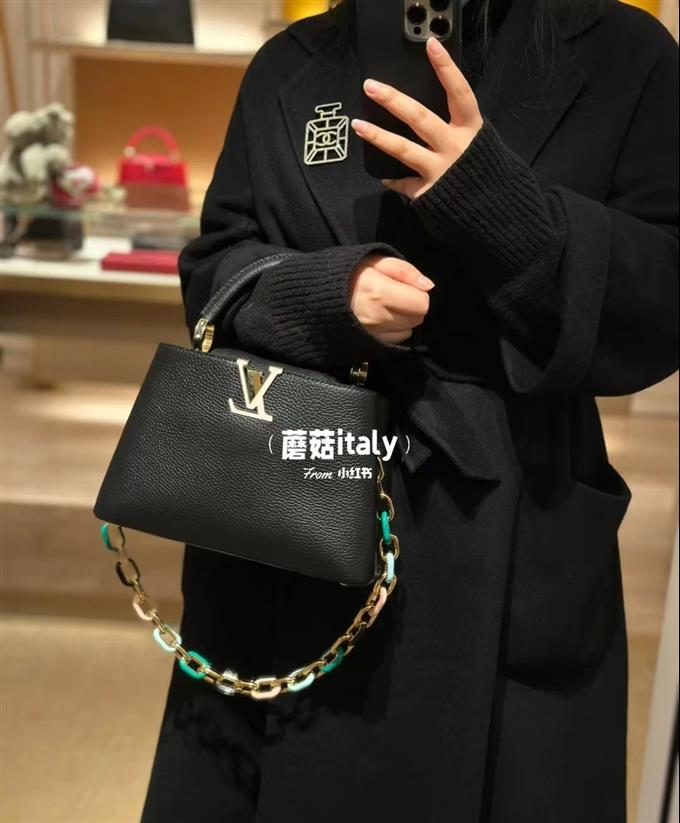 2025224M2164110326705