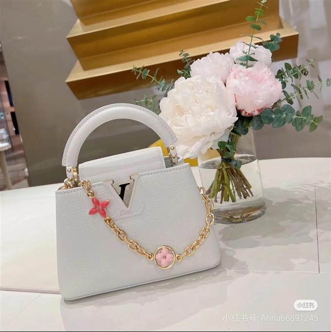 2025224M2237594824476