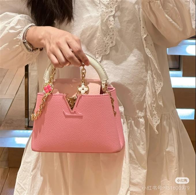 2025224M2237594837489