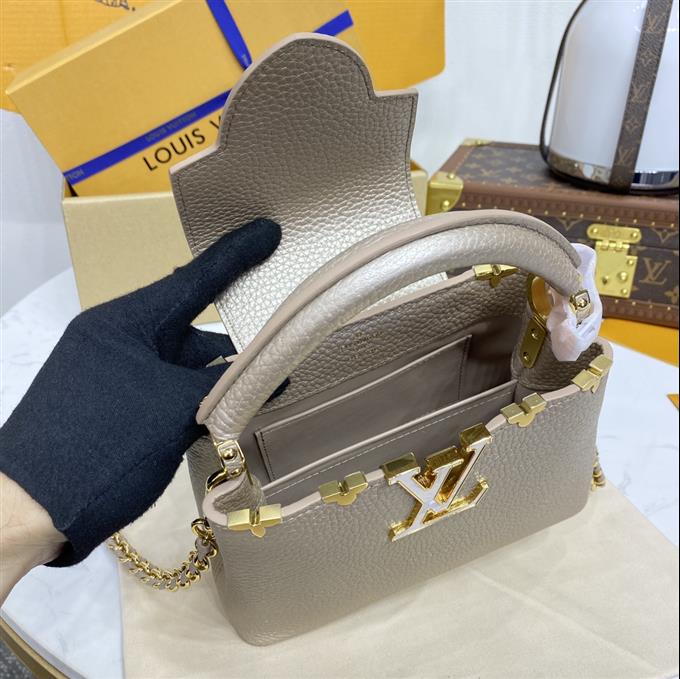 2025224M2243694842997