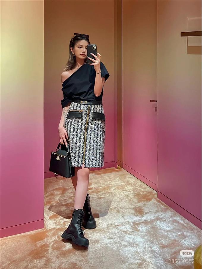 2025224M232639481525