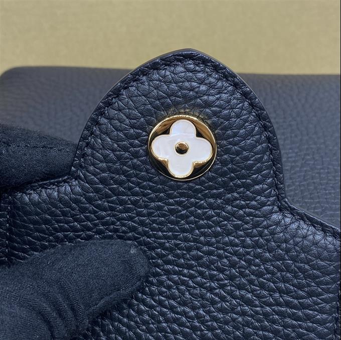 2025224M232639484600