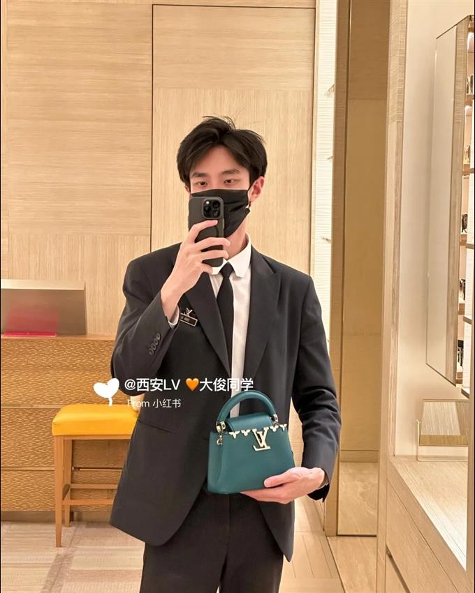 2025224M2376610325376