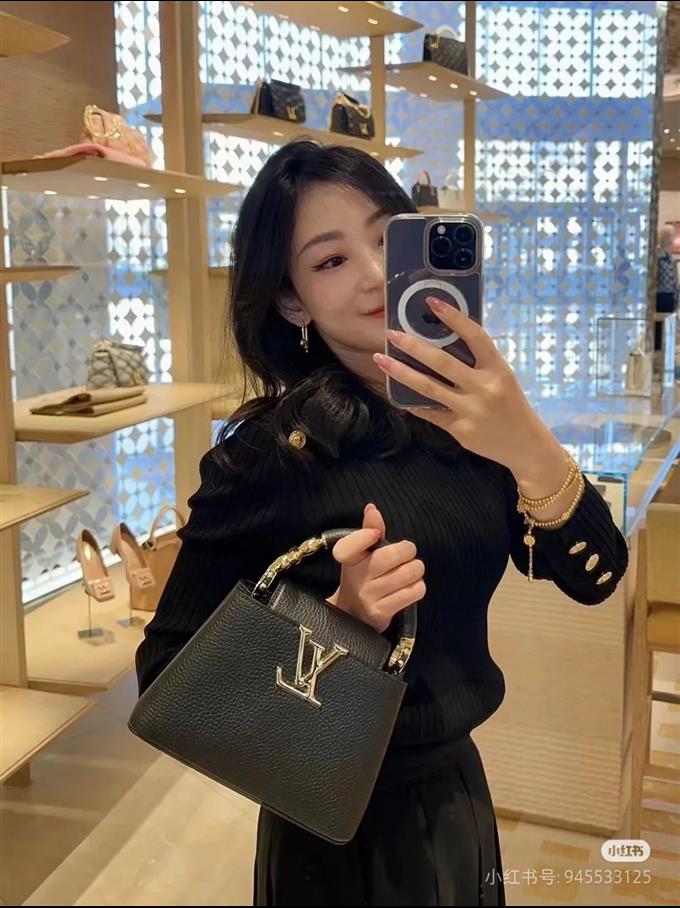 2025224M2394394839277