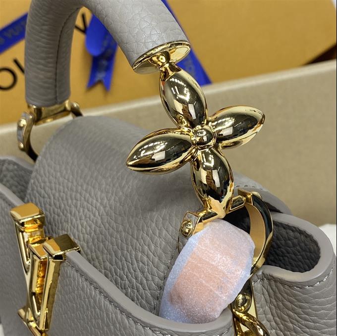 2025224M2394394843152